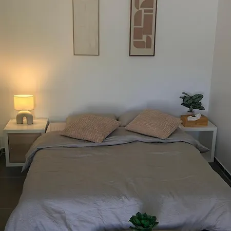 Guest house Neuf Moderne & Independant - Proche Gare, Paris Quincy-sous-Senart